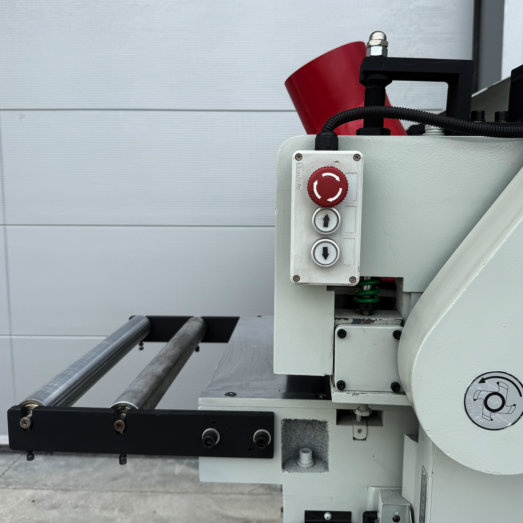 Cepillo Regruesador de Madera de Doble Cara Automático MB450