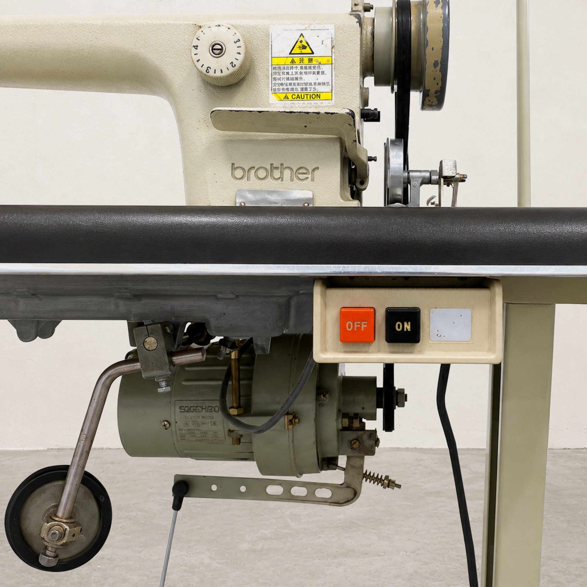 Máquina coser Recta Industrial | Brother S-7550A-5 (usada)